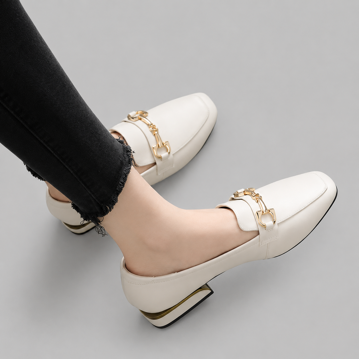 The Victoria Horsebit Loafers