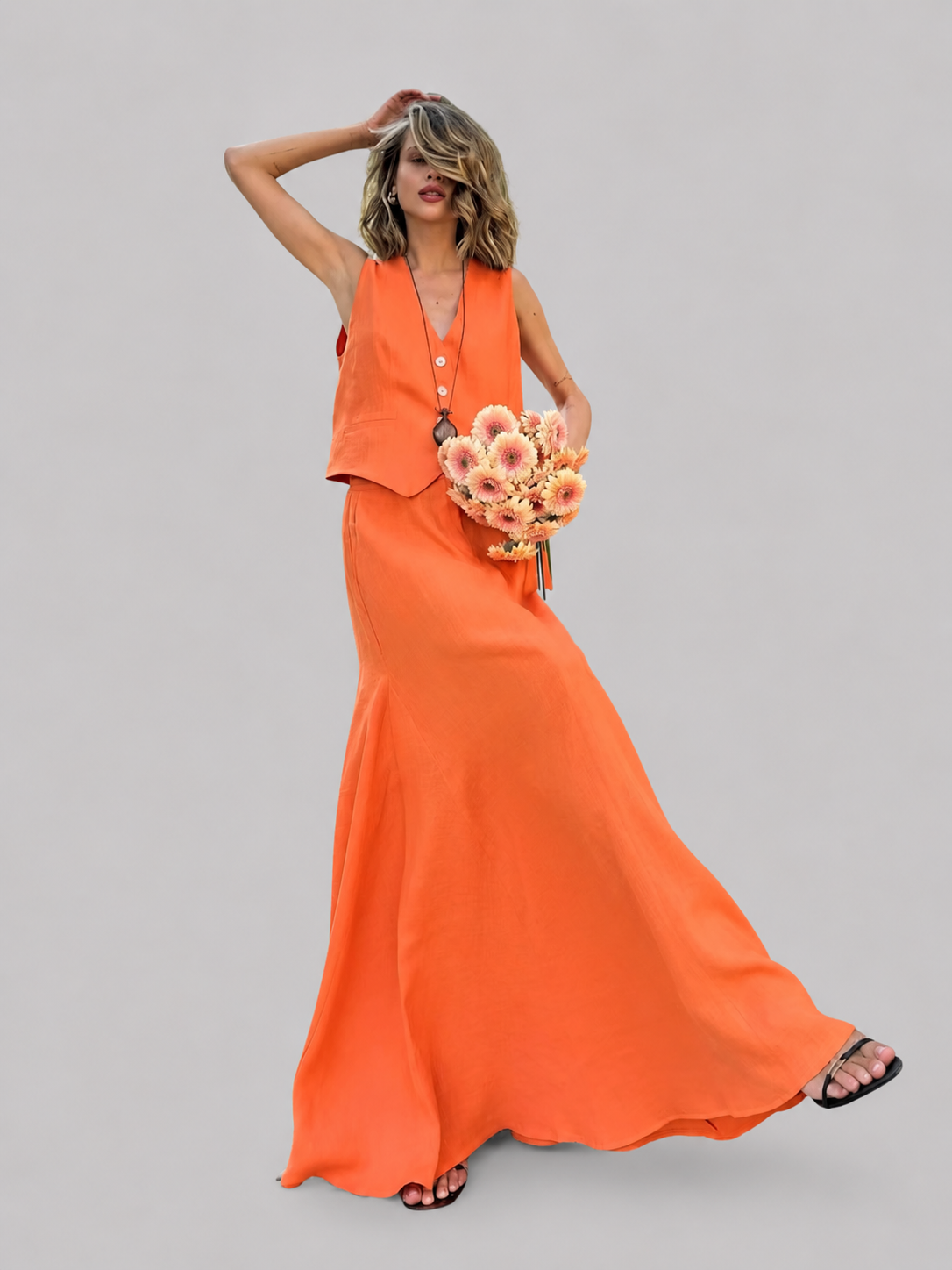 The Valencia Linen Set