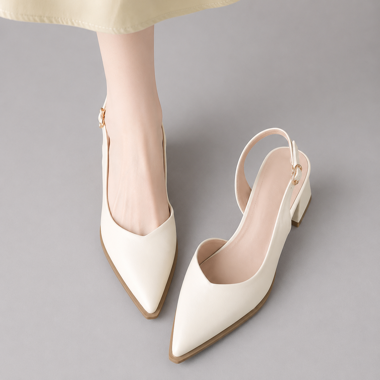 The Victoria Slingback