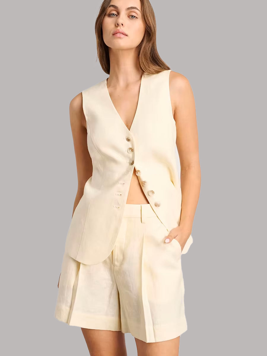 The Solene Linen Set